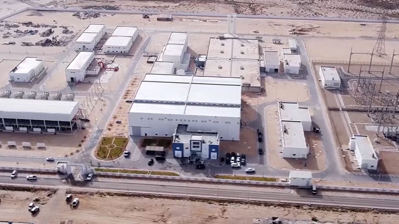إطلاق منصة رقمية لمتابعة محطات شحن السيارات الكهربائية