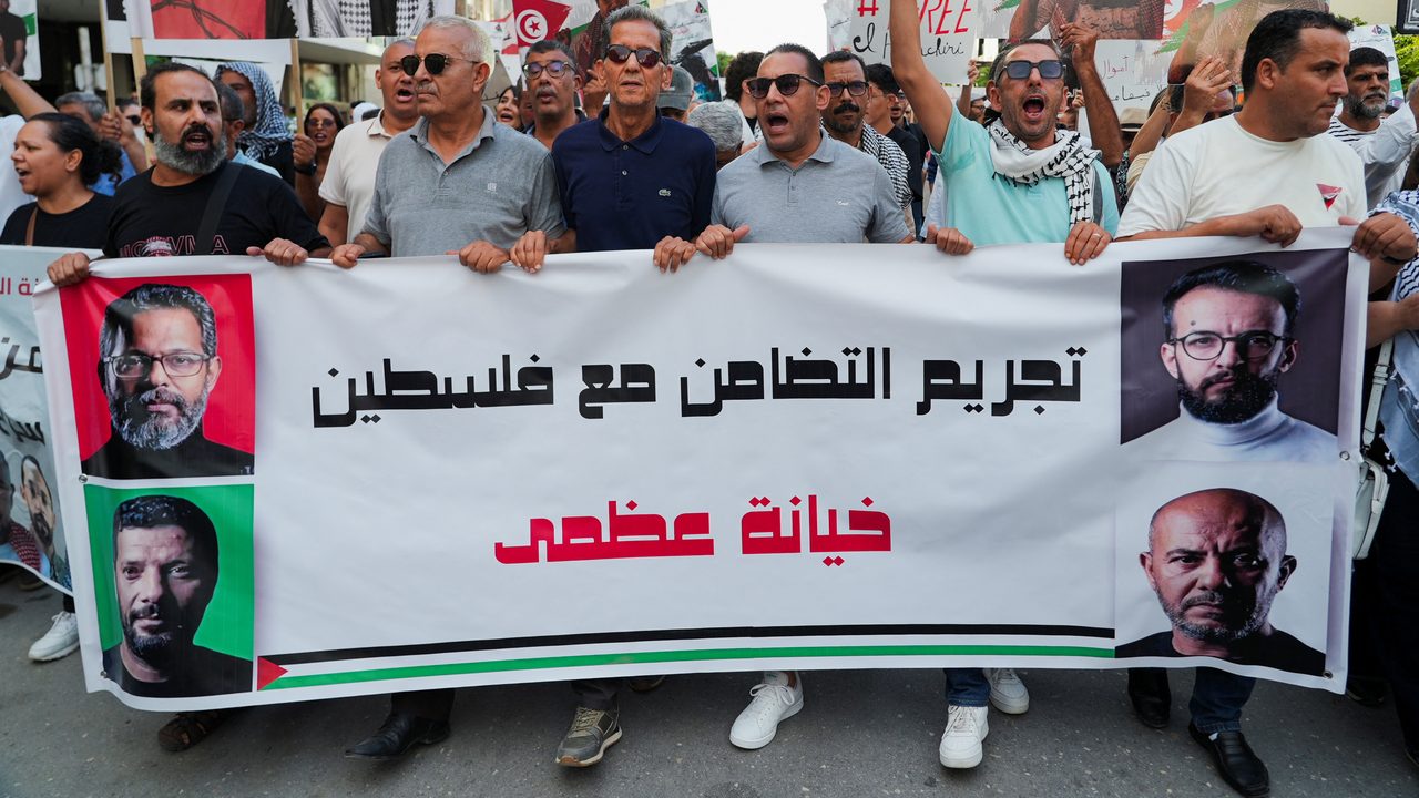 مسيرة مرتقبة للمعطلين في بوزيد ومحاكمة نشطاء عقارب
