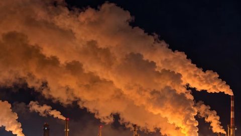 أهالي قابس يجددون شكاواهم إثر تسجيل انبعاثات غازية للمجمع الكيميائي