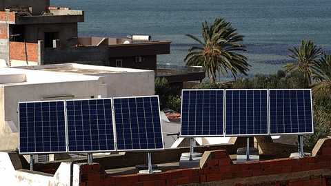 Plan gouvernemental pour augmenter la part de l'énergie renouvelable à 16%.