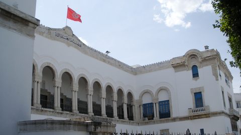 La chambre criminelle de Tunis condamne une bande criminelle à 21 à 31 ans de prison