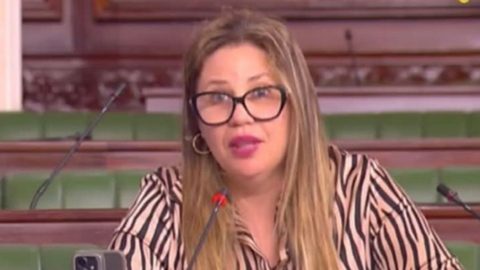 قالت النائبة عن صفاقس فاطمة المسدي، في جولة بين مخيمات المهاجرين بالمدينة، إن أعدادهم نقصوا برشا، 70 في المية